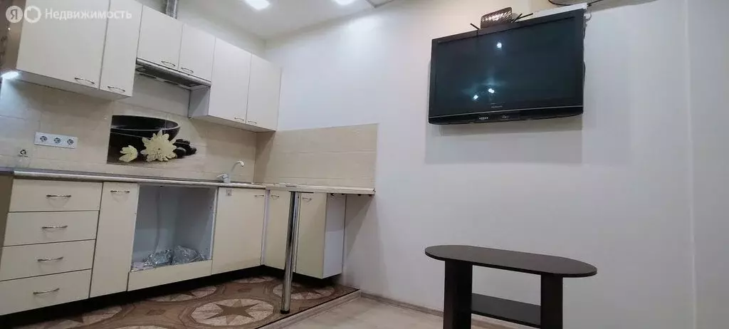 Квартира-студия: Волгоград, улица Тимирязева, 13 (27.2 м) - Фото 2