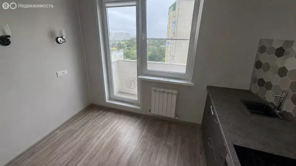 1-комнатная квартира: Лобня, улица Жирохова, 3 (41.3 м) - Фото 2