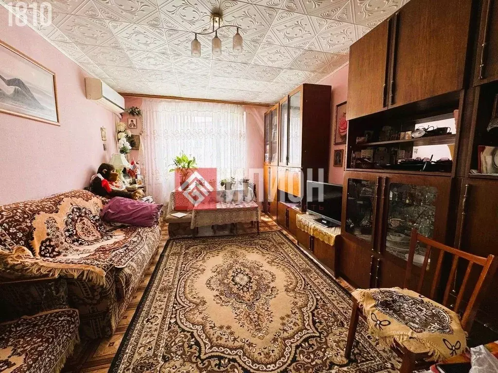 2-к кв. Крым, Белогорск ул. Нижнегорская, 101 (49.2 м) - Фото 1