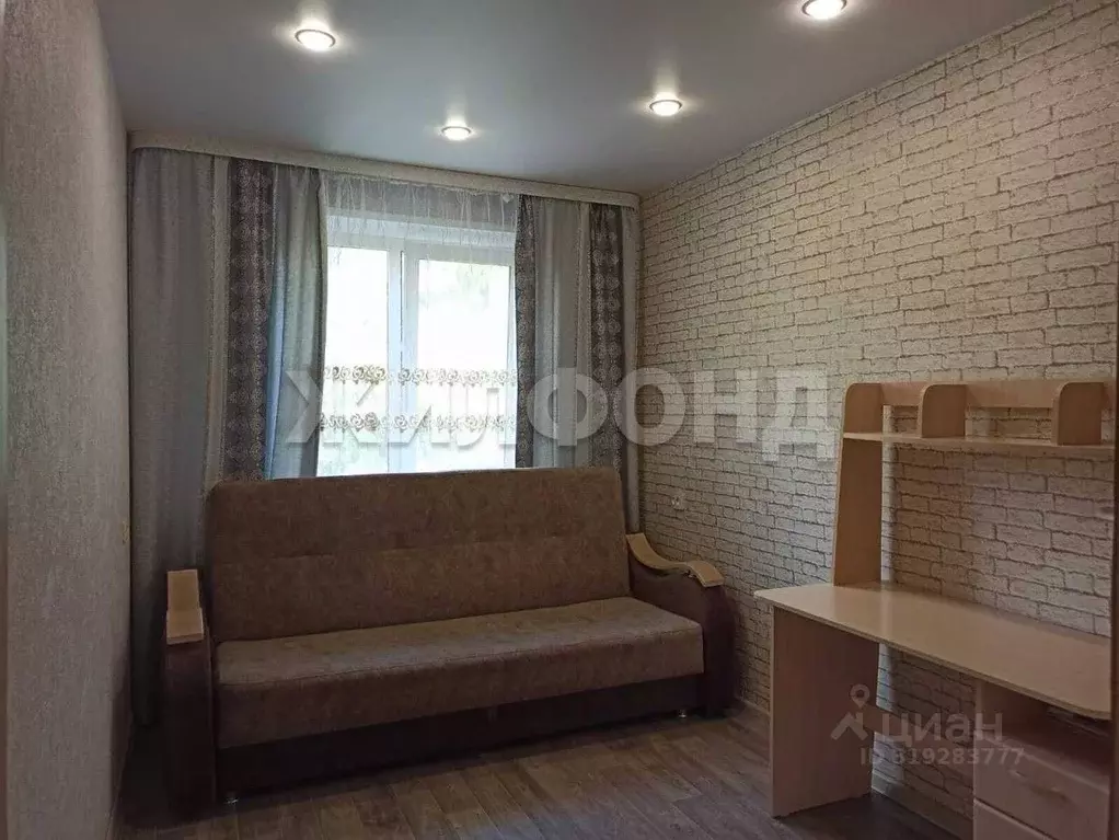 2-к кв. Новосибирская область, Новосибирск Линейная ул., 31/2 (42.6 м) - Фото 1