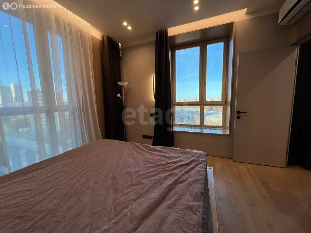 3-комнатная квартира: Москва, улица Адмирала Макарова, 6А (54 м) - Фото 0