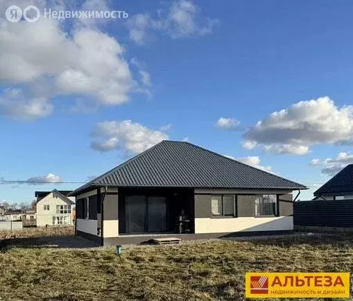 Дом в Калининградская область, Гурьевский муниципальный округ, посёлок ... - Фото 1