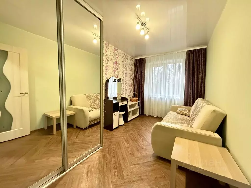 2-к кв. Нижегородская область, Нижний Новгород ул. Красных Зорь, 15 ... - Фото 1