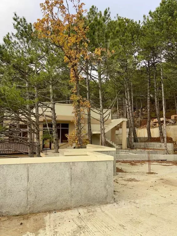 Дом в Крым, Ялта муниципальный округ, Гаспра пгт ул. Горького, 64 (255 ... - Фото 2