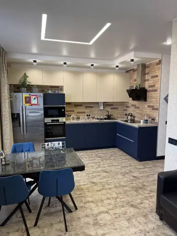 2-к кв. Санкт-Петербург просп. Патриотов, 34 (79.7 м) - Фото 1