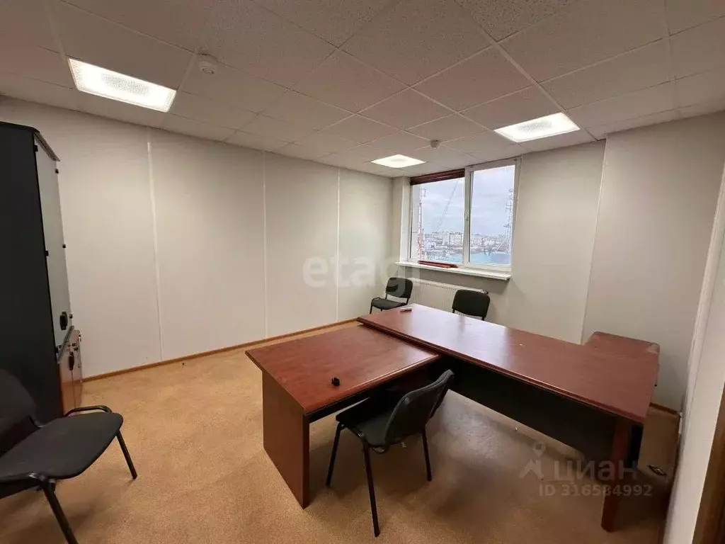 Офис в Краснодарский край, Краснодар ул. Шоссе Нефтяников, 28 (298 м) - Фото 1