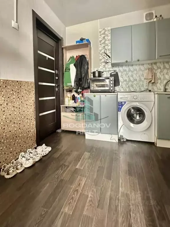 Комната Омская область, Омск ул. Декабристов, 155 (18.5 м) - Фото 2