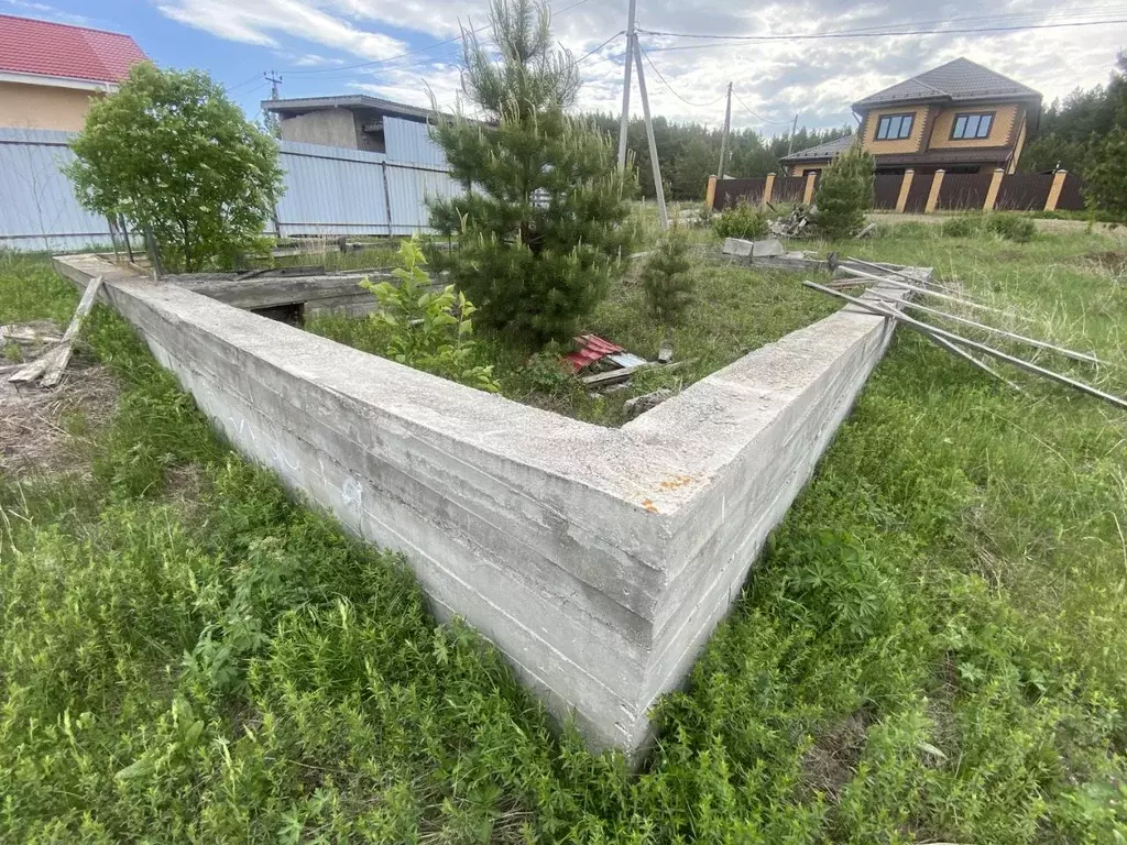 Участок в Свердловская область, Сысертский муниципальный округ, д. ... - Фото 1