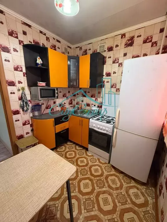 2-к кв. Оренбургская область, Ясный ул. Свердлова, 7 (46.0 м) - Фото 0