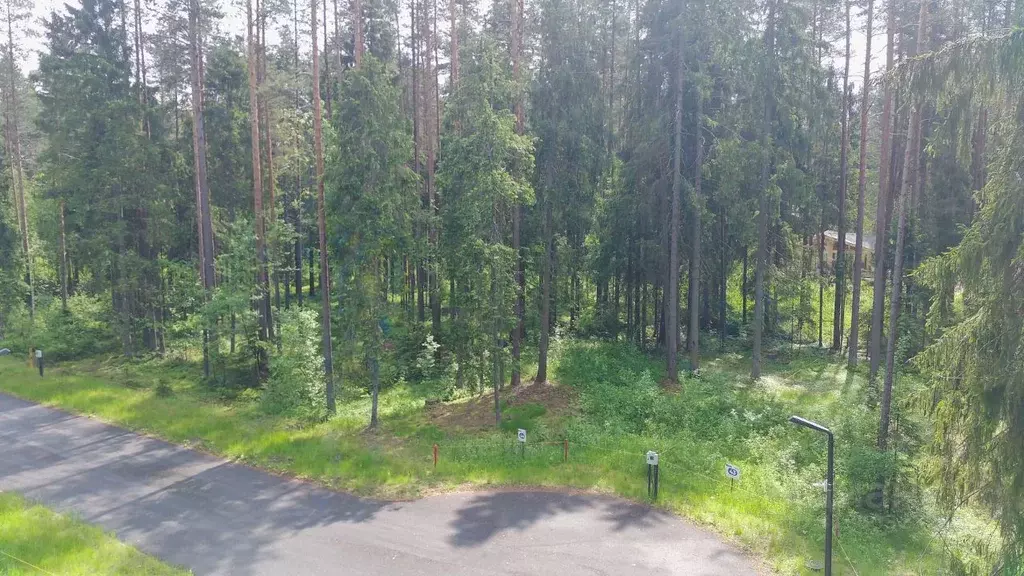 Участок в Ленинградская область, Выборгский район, Рощино пгт, КП ... - Фото 0