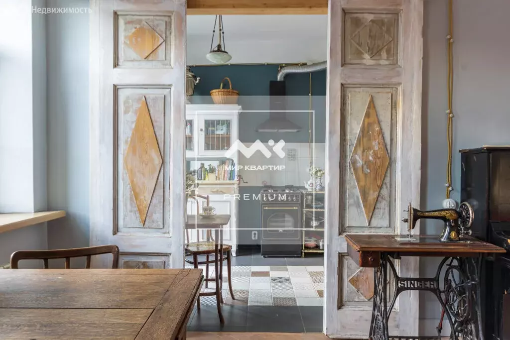 3-комнатная квартира: Санкт-Петербург, улица Рубинштейна, 14 (72 м) - Фото 1