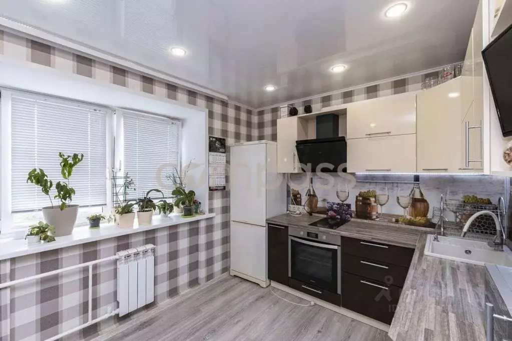 2-к кв. Тюменская область, Тюменский муниципальный округ, Боровский рп ... - Фото 2