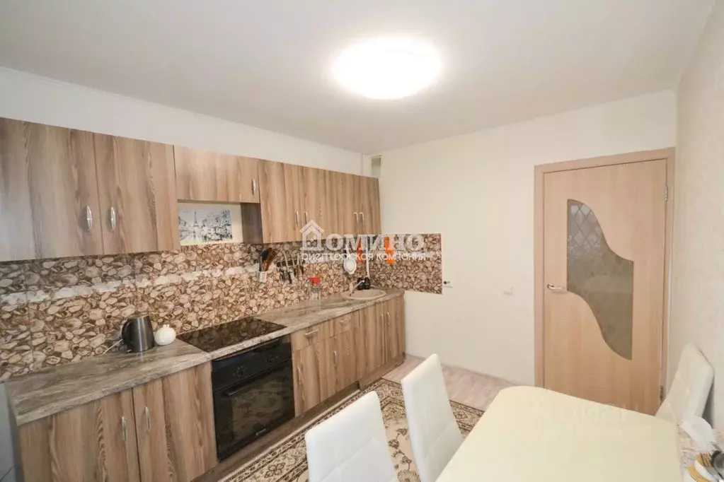 2-к кв. Тюменская область, Тюмень Депутатская ул., 112 (55.0 м) - Фото 2