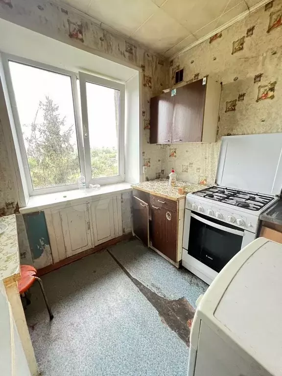 2-к. квартира, 46 м, 5/5 эт. - Фото 0