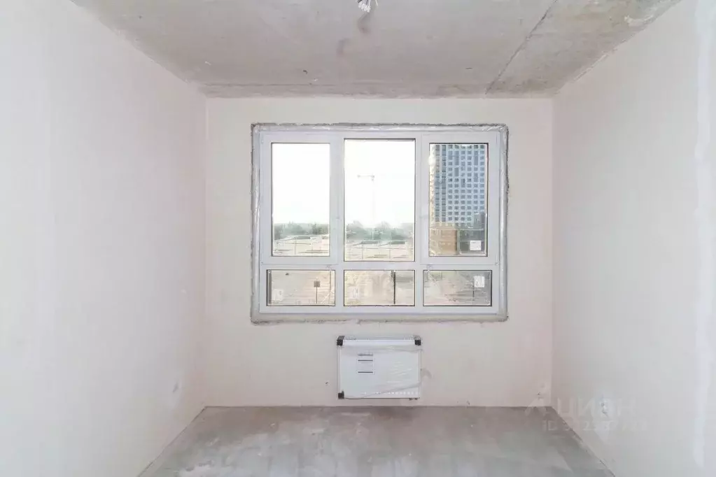 Студия Тюменская область, Тюмень ул. Краснооктябрьская, 6 (33.0 м) - Фото 1