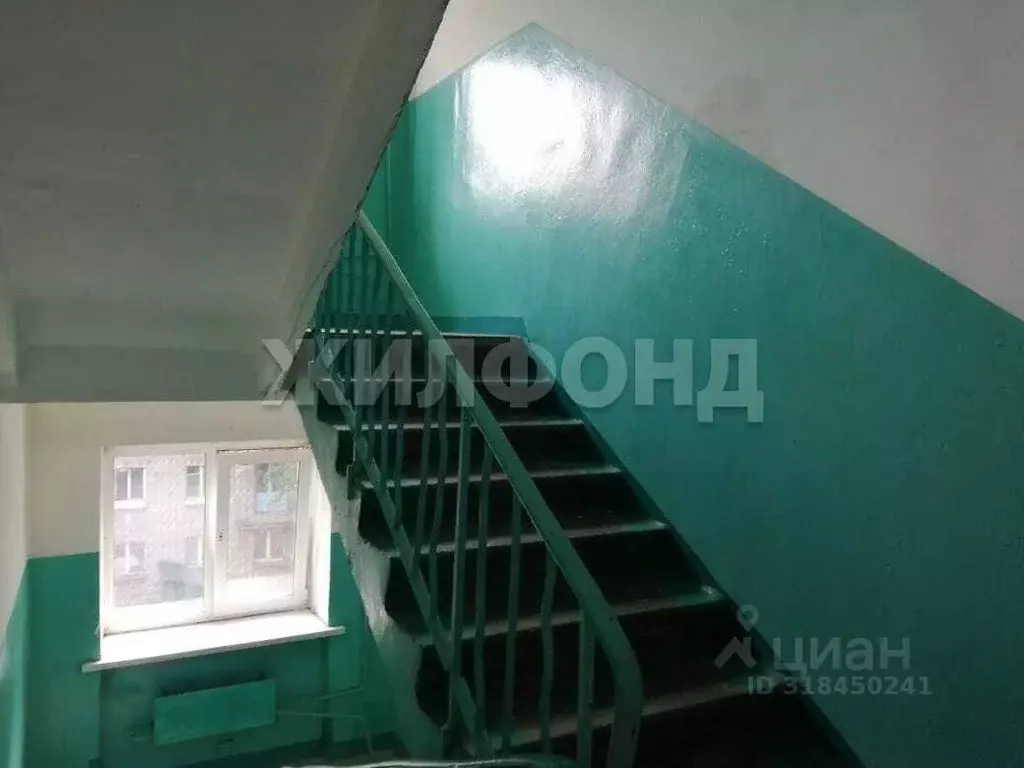 1-к кв. Новосибирская область, Новосибирск ул. Аксенова, 44 (32.7 м) - Фото 1