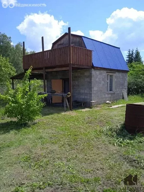 Дом в Кормиловский район, станция Сыропятское (50 м) - Фото 1