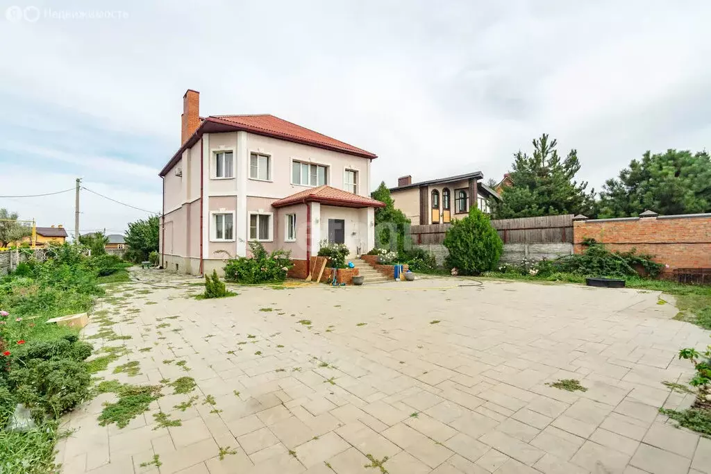 Дом в Батайск, Цимлянская улица (385.5 м) - Фото 0