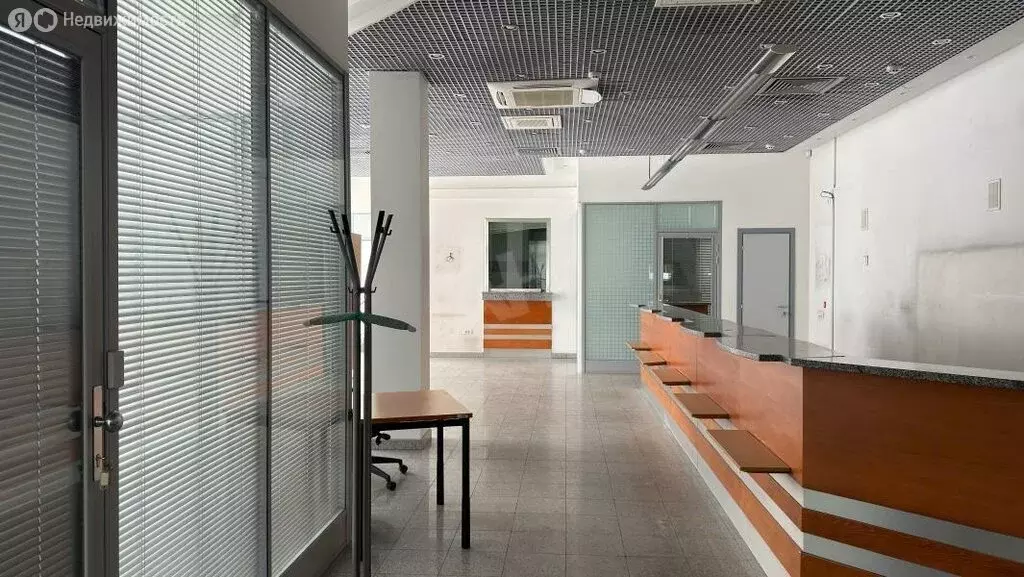 Помещение свободного назначения (330 м) - Фото 2