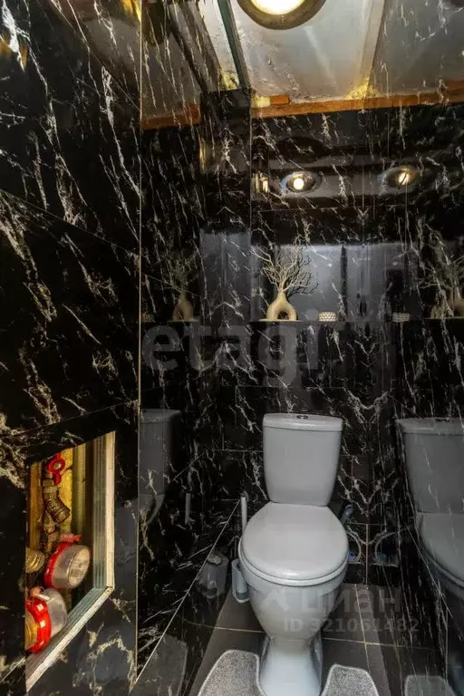 2-к кв. Тюменская область, Тюмень Парфеново мкр, ул. Тимуровцев, 30 ... - Фото 1