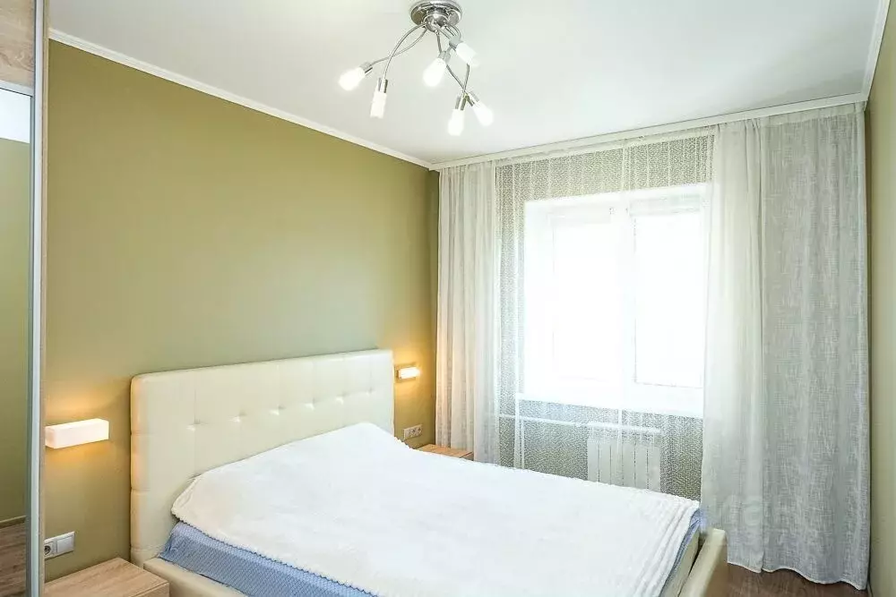 2-к кв. Омская область, Омск ул. 2-я Дачная, 10 (65.0 м) - Фото 1
