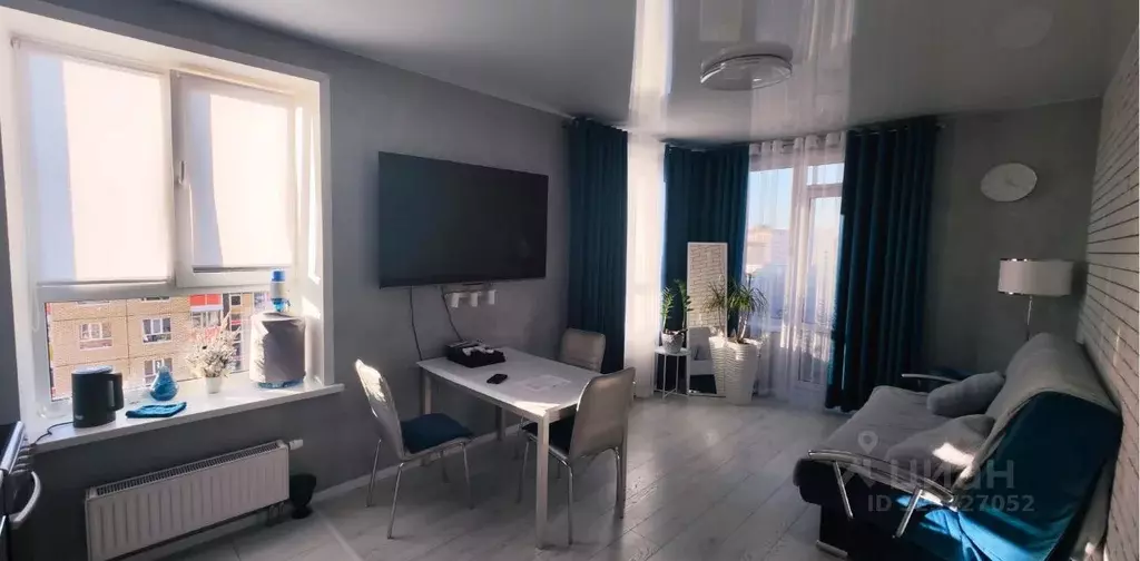 3-к кв. Пермский край, Пермь ул. Агатовая, 28 (79.4 м) - Фото 1