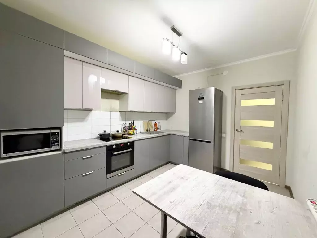 3-к кв. Москва ул. Обручева, 7 (73.9 м) - Фото 1