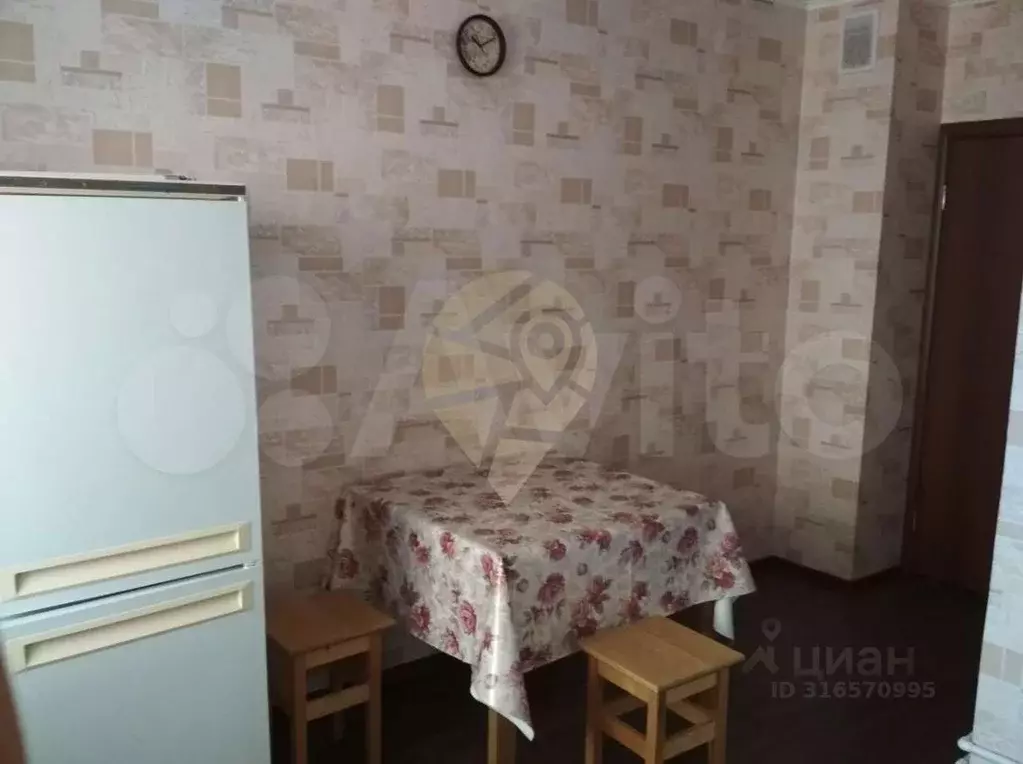 1-к кв. Белгородская область, Старый Оскол Дубрава мкр, 1 кв-л, 21 ... - Фото 1