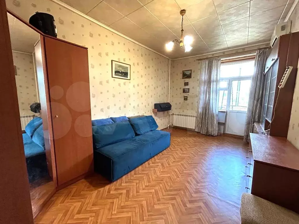 2-к. квартира, 60 м, 4/4 эт. - Фото 1