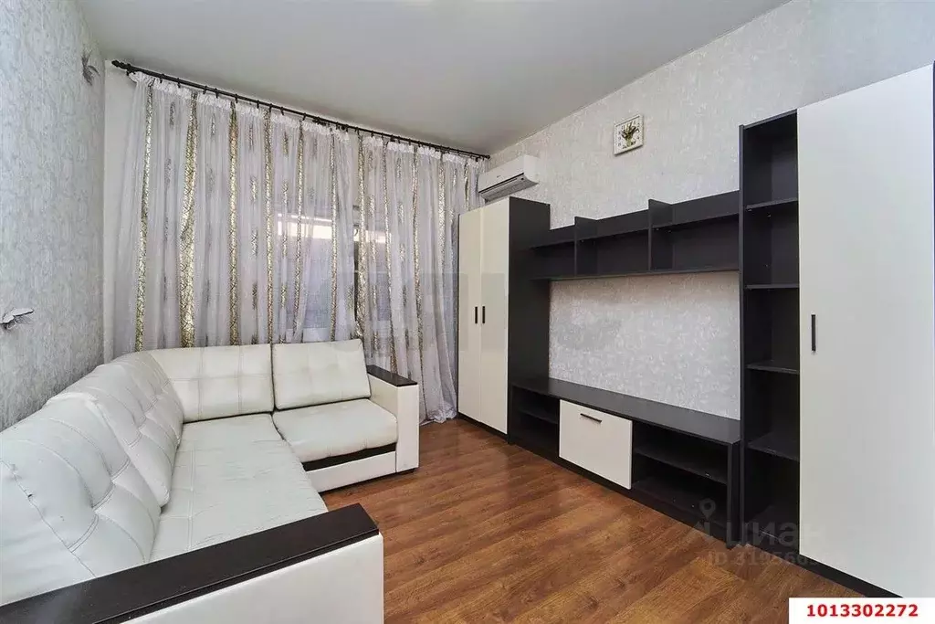 1-к кв. Краснодарский край, Краснодар Славянский мкр, проезд 3-й Линии ... - Фото 0
