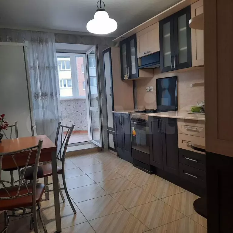 1-к. квартира, 51 м, 1/10 эт. - Фото 0