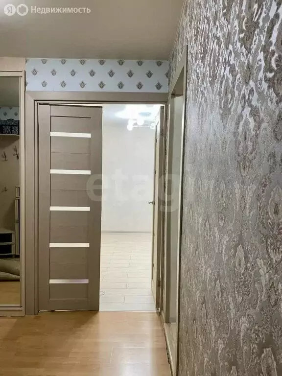 2-комнатная квартира: Сарапул, посёлок Южный, улица Чапаева, 7 (55 м) - Фото 1