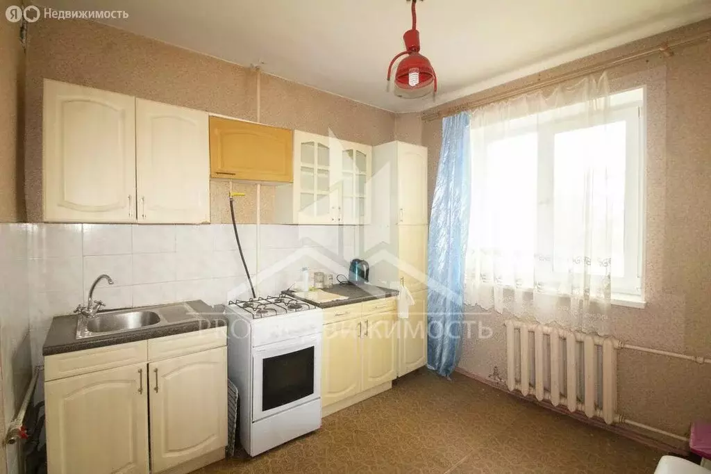 2-комнатная квартира: Нижний Тагил, улица Металлургов, 72 (51 м) - Фото 1