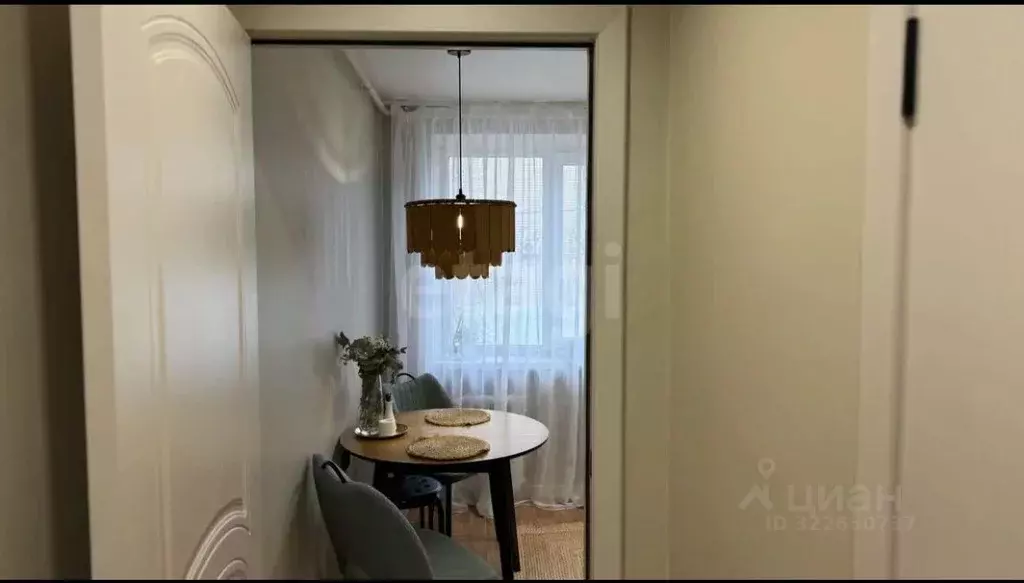 2-к кв. Калмыкия, Элиста 2-й мкр, 31 (42.0 м) - Фото 0