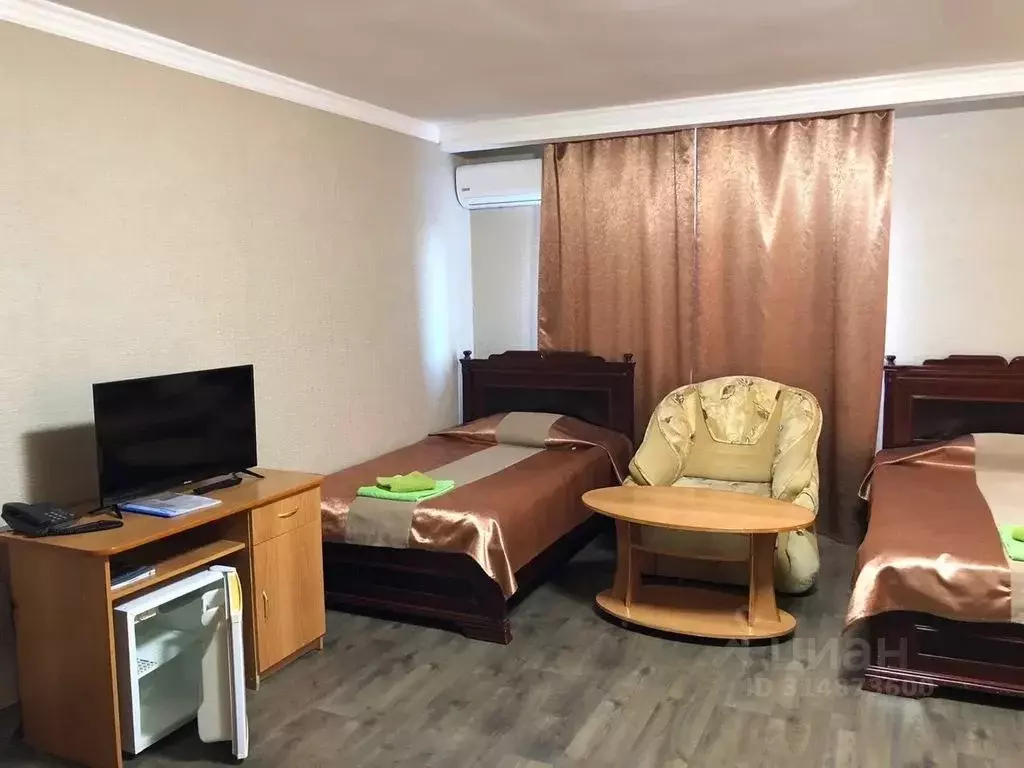 Комната Тюменская область, Тобольск Большая Сибирская ул., 40 - Фото 1