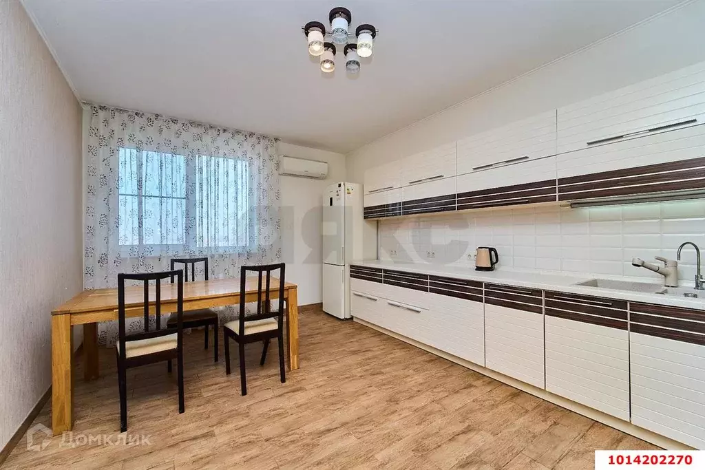Продаётся 2-к квартира, 75.9 м - Фото 0