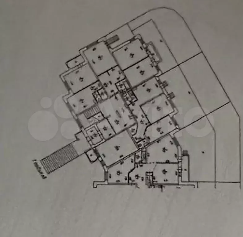 3-к. квартира, 85 м, 1/3 эт. - Фото 0