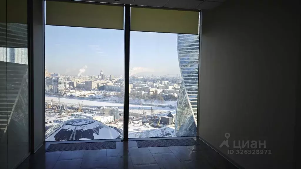 Помещение свободного назначения в Москва наб. Пресненская, 12 (83 м) - Фото 1