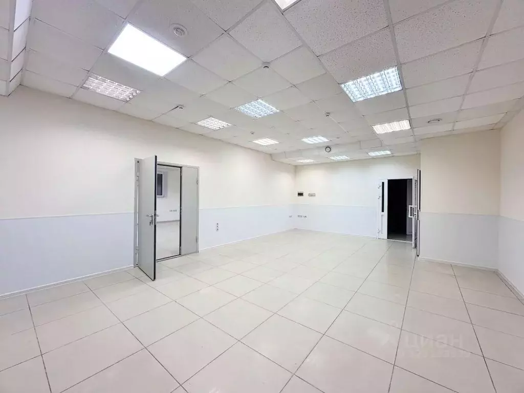 Помещение свободного назначения в Новосибирская область, Новосибирск ... - Фото 1