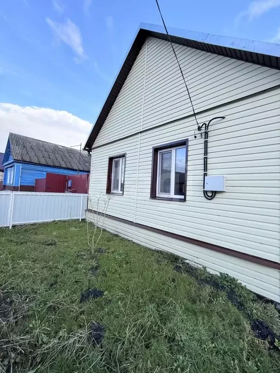 Дом в Брянская область, Трубчевский район, Городецкое с/пос, д. ... - Фото 2