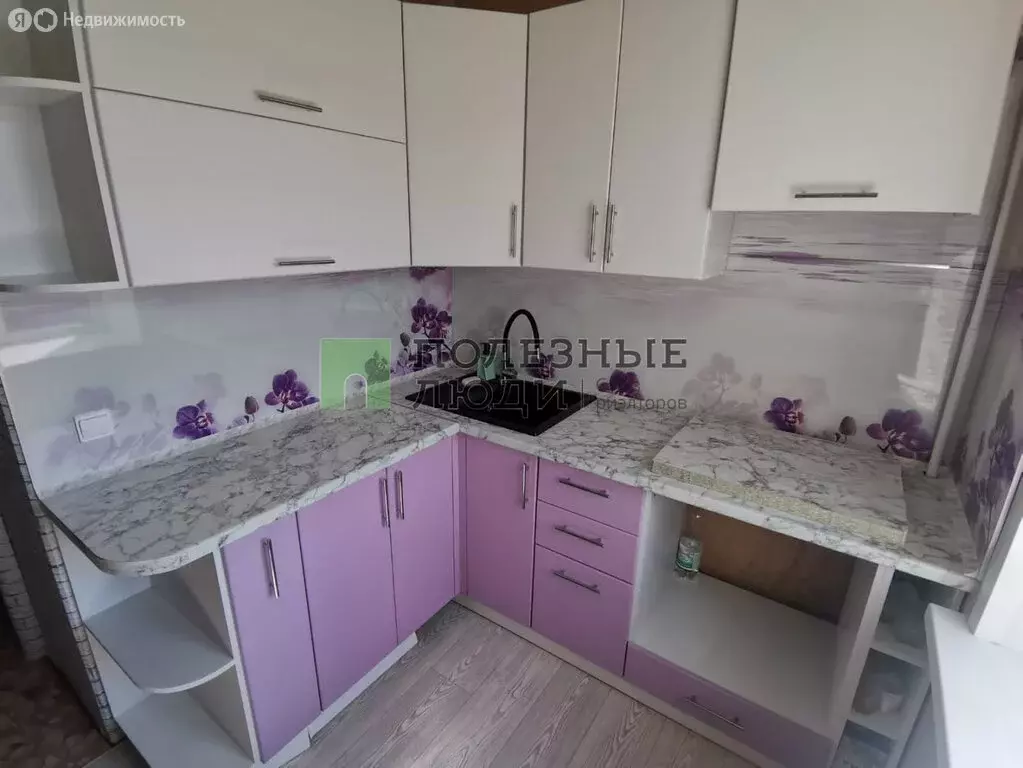3-комнатная квартира: Ижевск, Тверская улица, 54 (57 м) - Фото 0