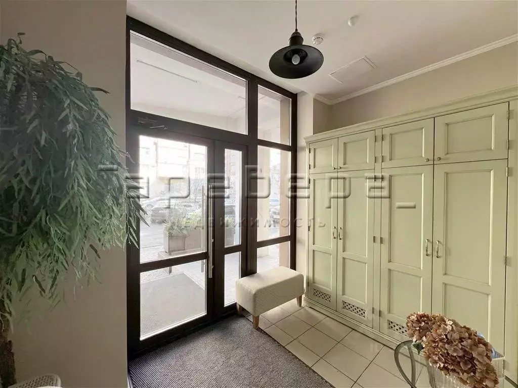 Помещение свободного назначения в Красноярский край, Красноярск ул. ... - Фото 1