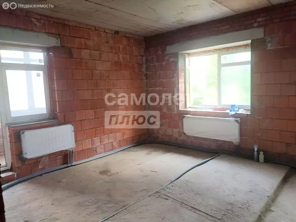 2-комнатная квартира: деревня Раёво, улица Джонатана Свифта, 13 (62 м) - Фото 2