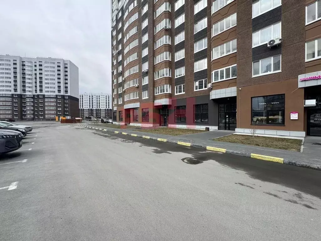 Помещение свободного назначения в Тюменская область, Тюмень ул. ... - Фото 2