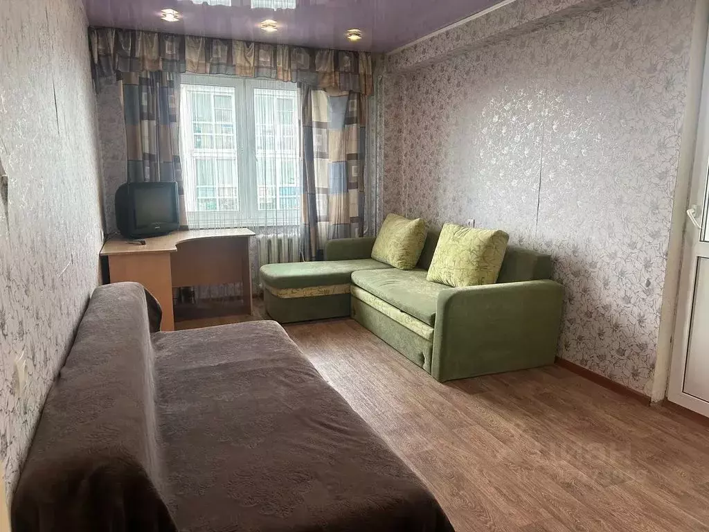 2-к кв. Кировская область, Киров ул. Азина, 15 (58.0 м) - Фото 2