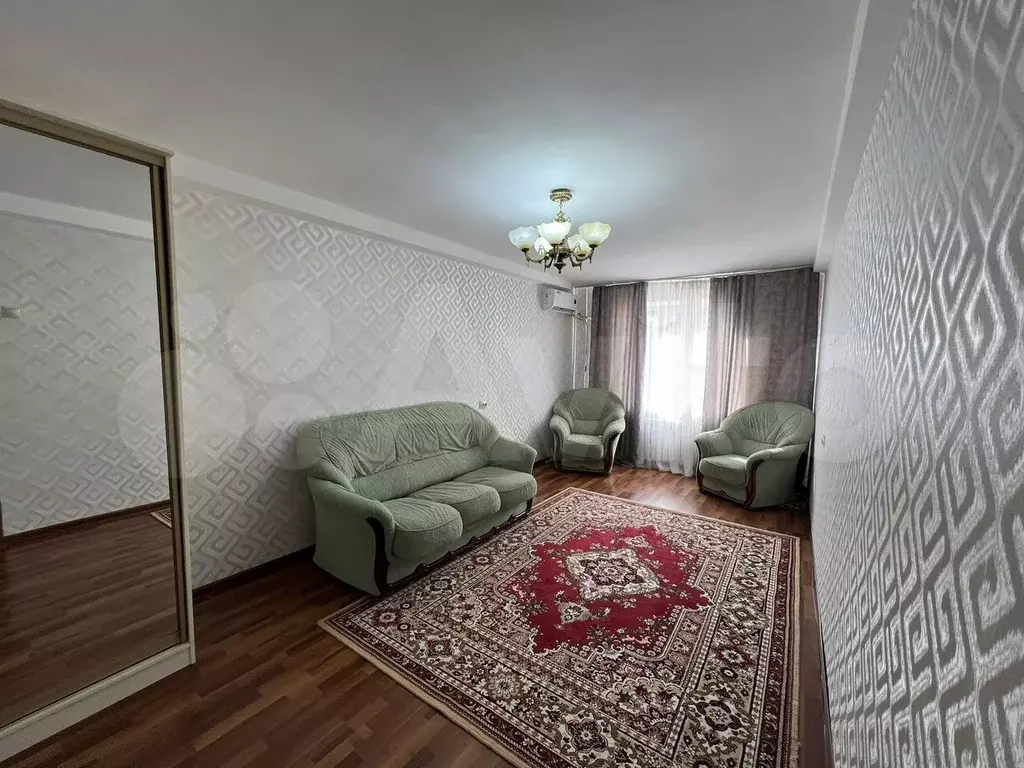 2-к. квартира, 60 м, 5/10 эт. - Фото 1