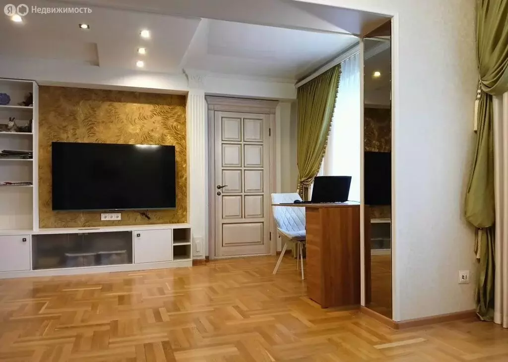 4-комнатная квартира: Волгодонск, проспект Строителей, 6 (112.9 м) - Фото 1