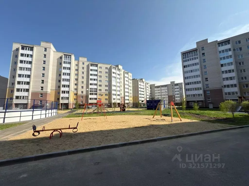 Студия Тюменская область, Ишим ул. Карла Маркса, 77Г (28.0 м) - Фото 1