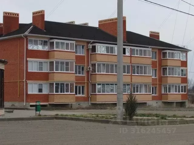 2-к кв. Краснодарский край, Каневская ст-ца, пос. Нефтяники  (63.0 м) - Фото 0