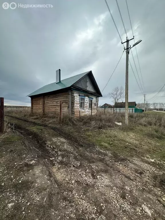 Дом в село Урманаево, Центральная улица, 36 (33.4 м) - Фото 0